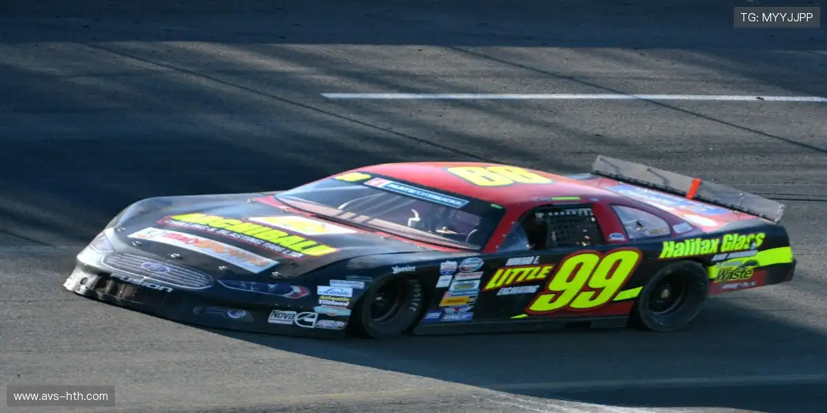 ⚽凌空抽射力量与精准并存,全场炸裂!💥